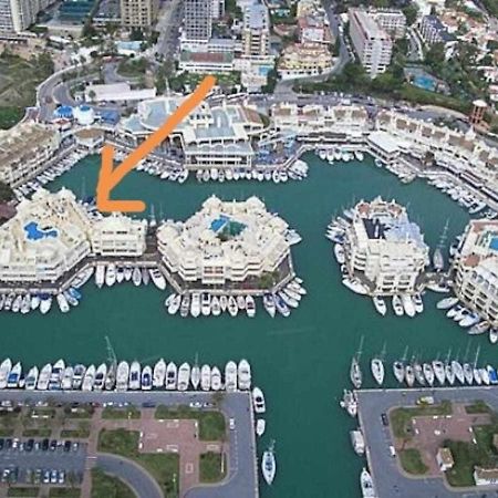 Lujoso Apartamento En De La Isla De Puerto Marina Benalmadena Exterior photo